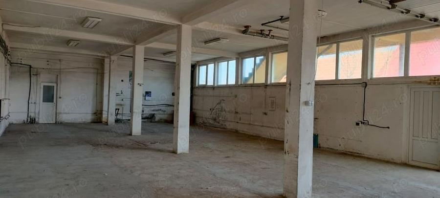 Spațiu comercial, de 200 mp, în Moșnița Veche