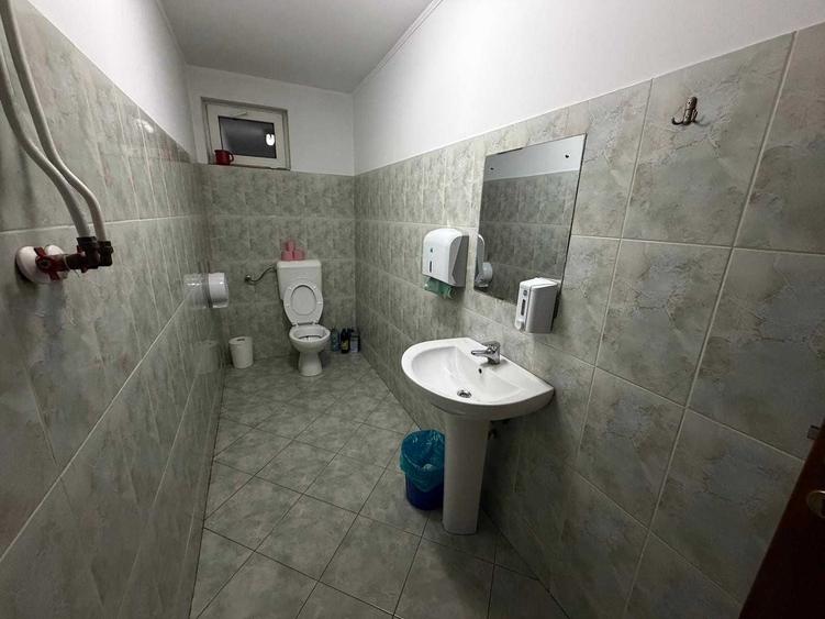 Spațiu comercial, de 53 mp, în Micșunești-Moară