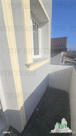 Apartament cu 4 camere în Vârteju