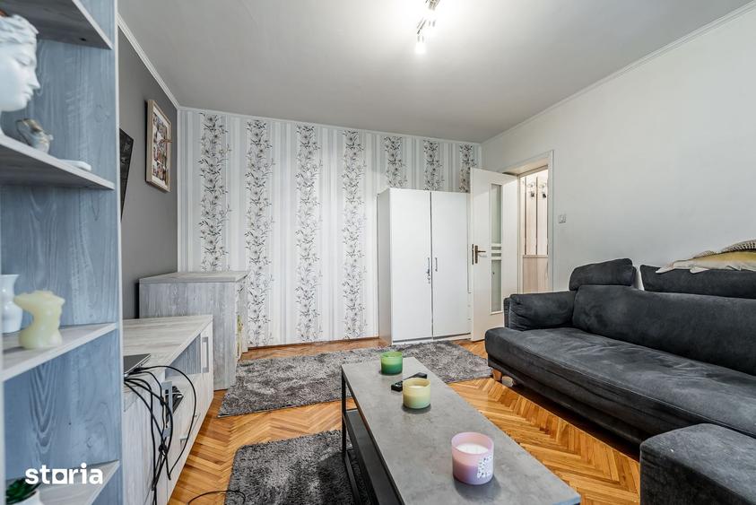 Apartament cu 2 camere decomandat în Funcționarilor
