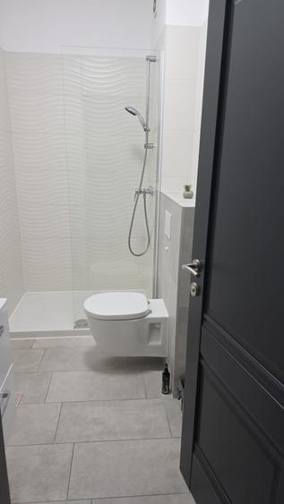 Apartament cu 3 camere decomandat în Aurel Vlaicu
