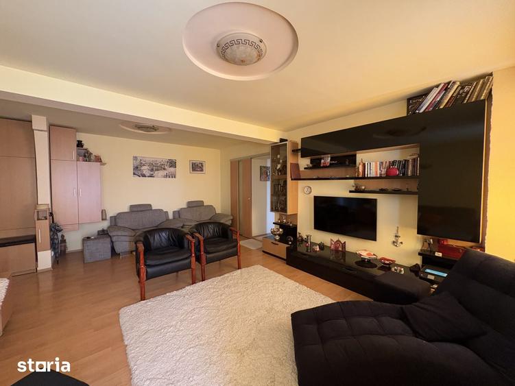 Apartament cu 4 camere în Ultracentral