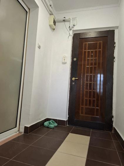 Garsonieră decomandată în Slătioarele