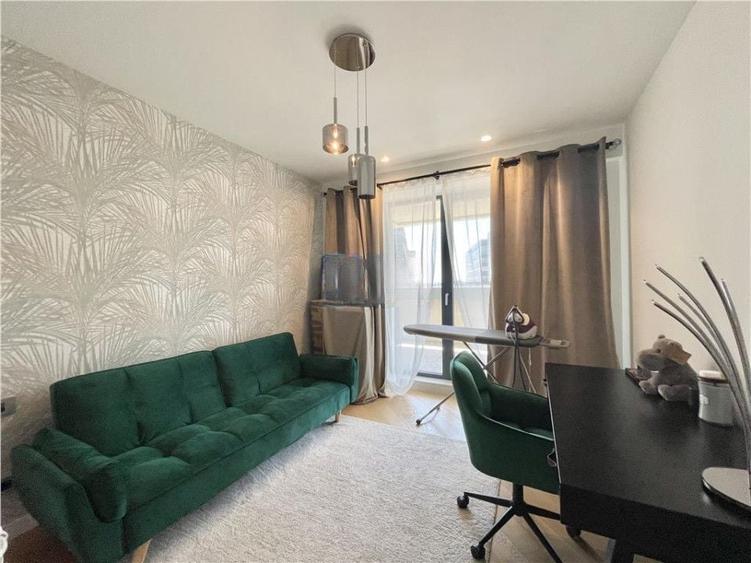 Apartament cu 3 camere decomandat, mobilat în Aviației