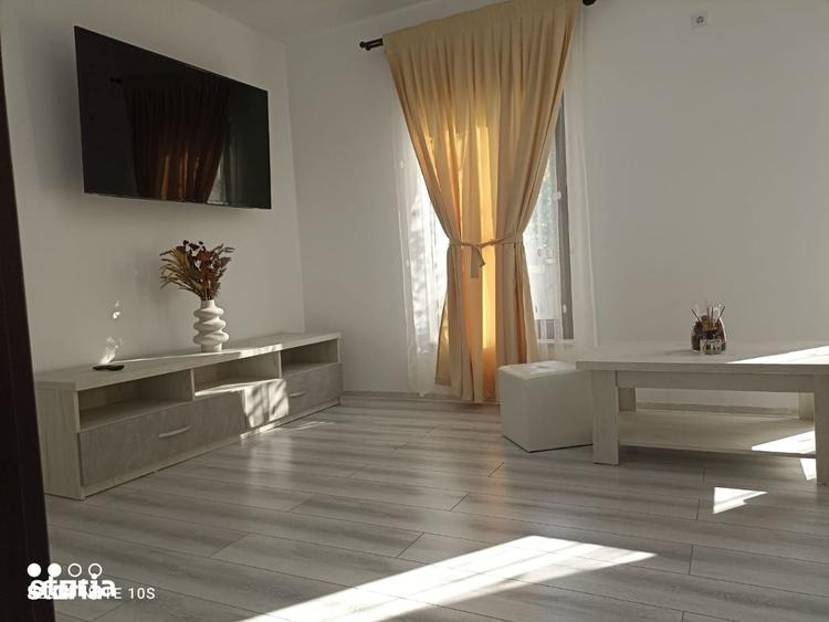 Casă cu 4 camere în Craiovei