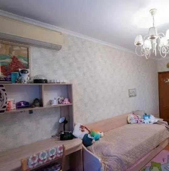 Apartament cu 2 camere în Complex Studențesc