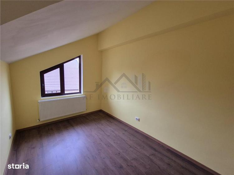 Casă cu 5 camere cu Teren 464 Mp în Bucium