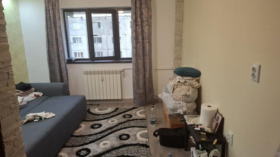 Apartament cu 2 camere decomandat în Exterior Vest