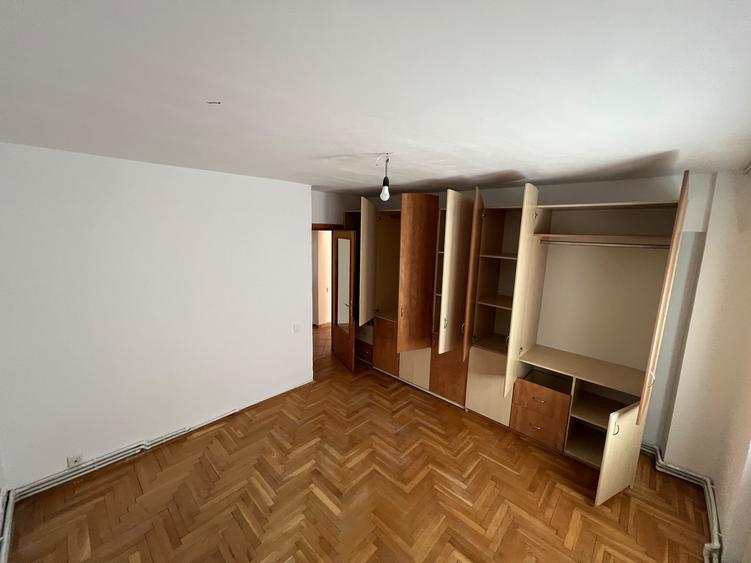 3 camere decomandat 91 mp ultracentral langa Hotel City lift nou - 11