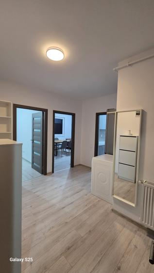 Apartament cu 2 camere decomandat în Florești
