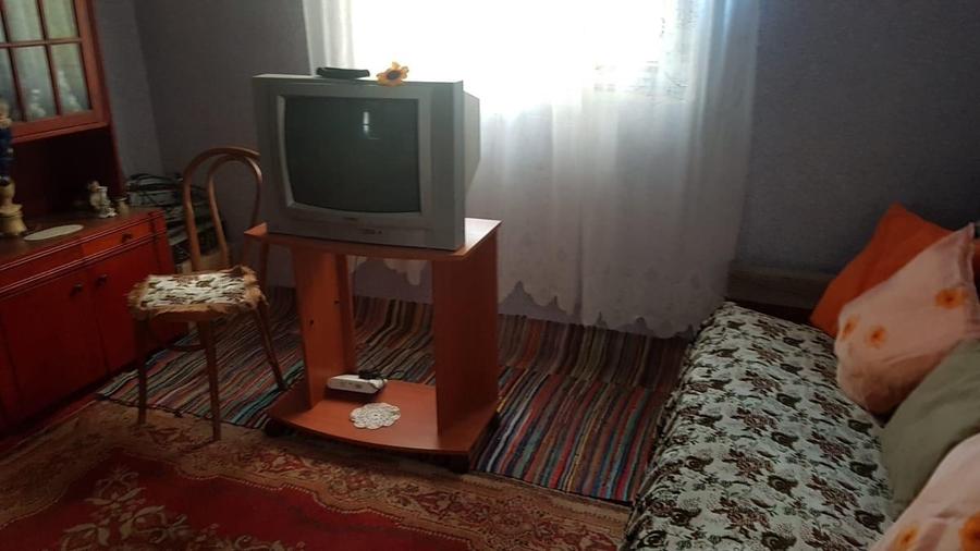 Casă cu 6 camere cu Teren 2500 Mp în Central