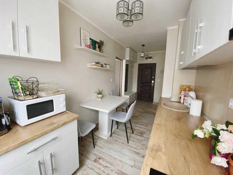 Apartament cu 2 camere semidecomandat în Rogerius