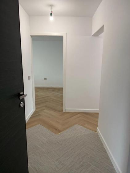 Apartament cu 3 camere decomandat în Beller