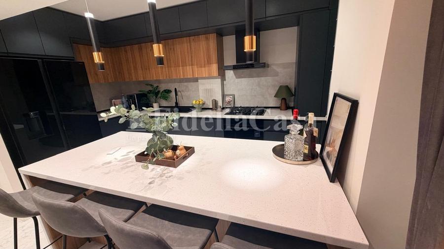 Apartament cu 3 camere decomandat în Valea Lupului