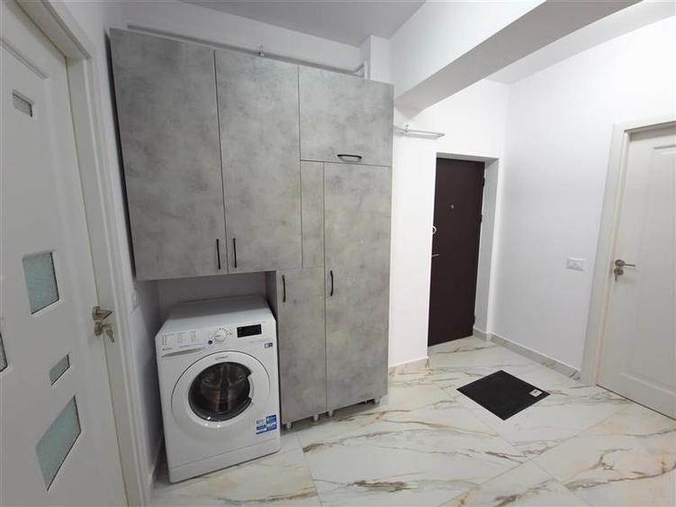 Apartament cu 2 camere decomandat, mobilat în 1 Mai