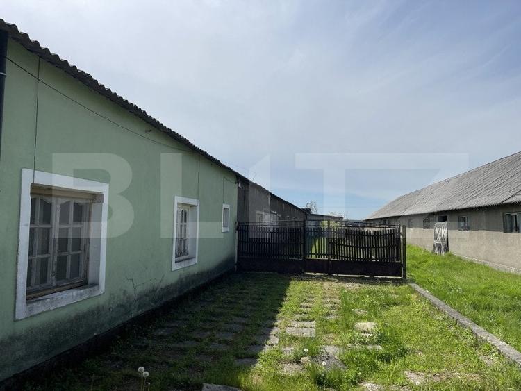 Hala de vanzare, 756mp construiti, zona  Gherta Mica - 1