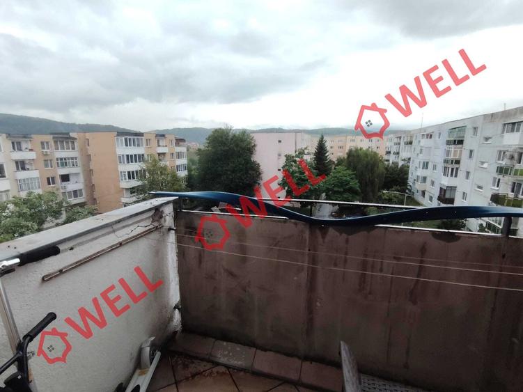 Apartament cu 3 camere în Simeria