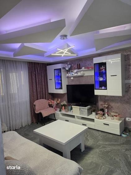 De vanzare, apartament cu 3 camere, zona Zimbru - 3