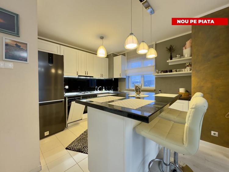Apartament cu 3 camere semidecomandat, mobilat în Tătărași
