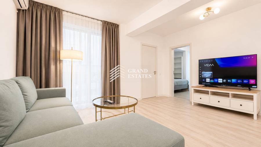 Apartament cu 3 camere semidecomandat, mobilat în Otopeni