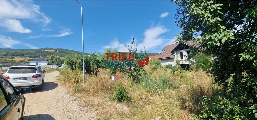 Teren Construcții intravilan de 400 mp, în Ampoi 1
