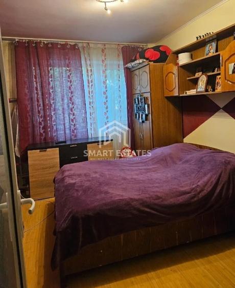 Apartament cu 3 camere semidecomandat, mobilat în Berceni