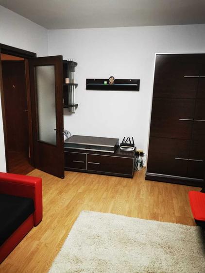 Apartament cu 2 camere semidecomandat în Drumul Taberei