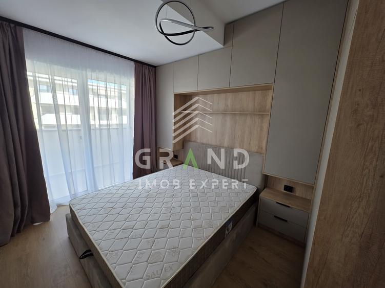 Apartament cu 2 camere semidecomandat, mobilat în Florești