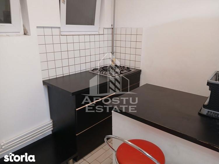 Garsonieră, mobilată în Complex Studențesc