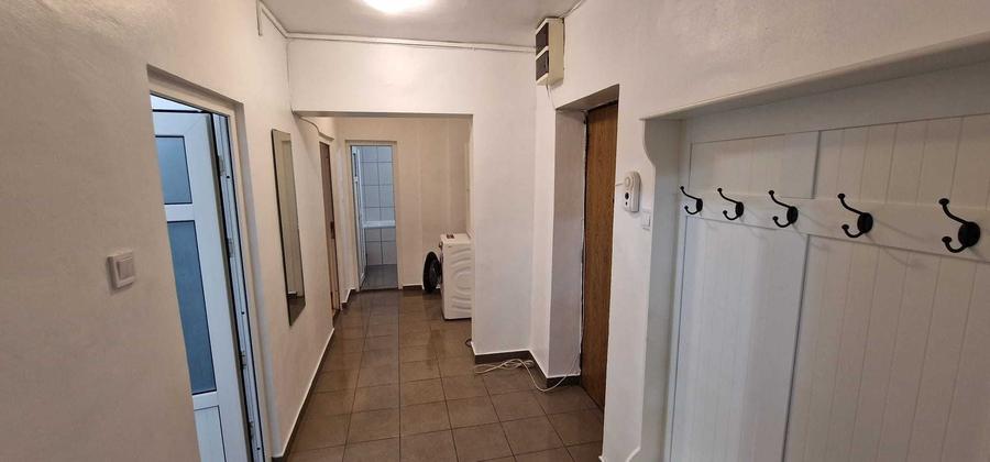 Apartament cu 2 camere decomandat în Timpuri Noi