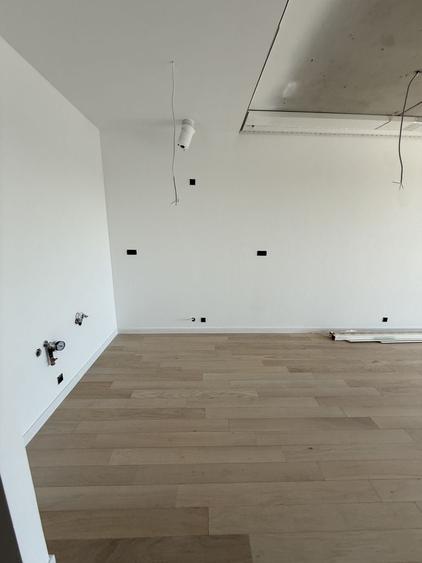 Apartament cu 3 camere în Colentina