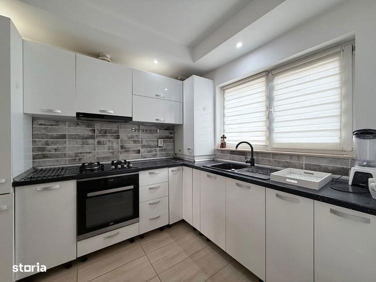 Casă cu 3 camere cu Teren 40 Mp în Pipera