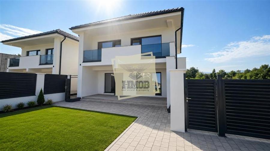 Duplex cu 4 camere cu Canalizare în Șelimbăr