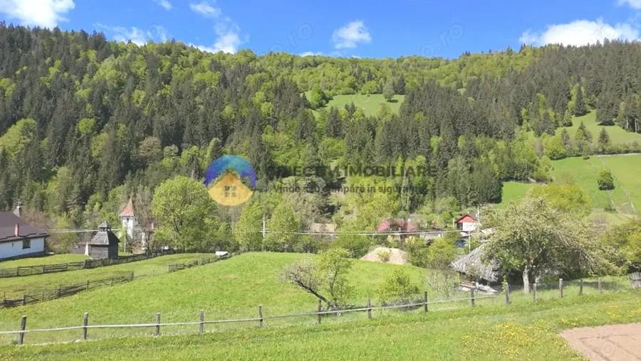 Casă cu 3 camere cu Teren 3302 Mp în Telec