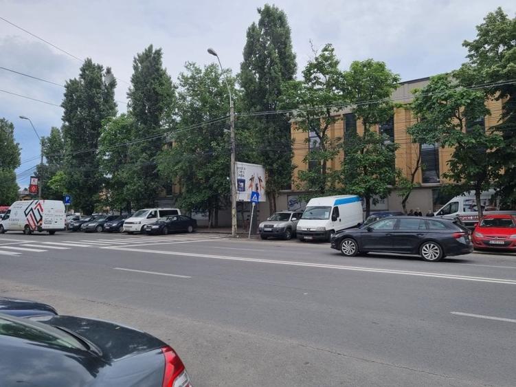 Spațiu industrial, de 12,000 mp, în Vitan