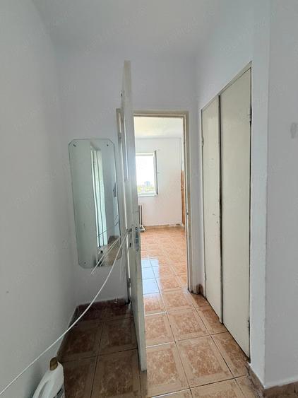 Apartament cu 2 camere decomandat în Vest