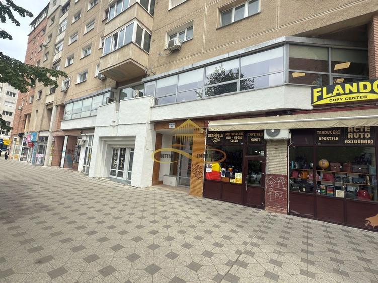 Birou, de 48 mp, în Central