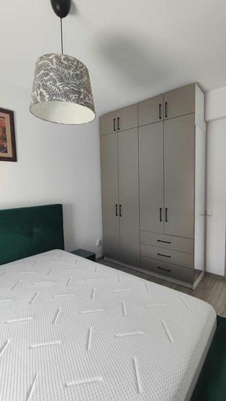 Apartament cu 3 camere decomandat în 1 Decembrie 1918