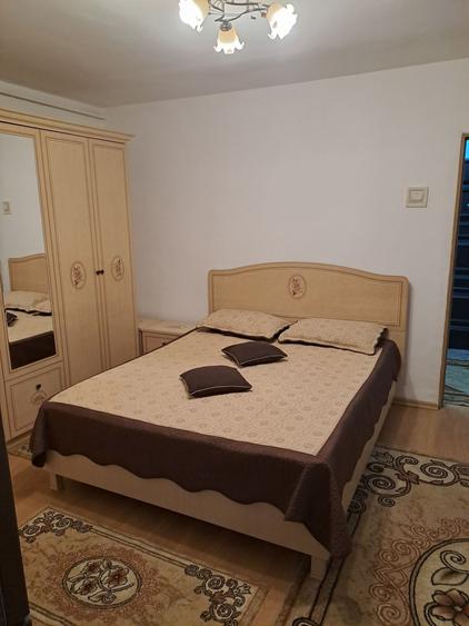 Apartament cu 2 camere semidecomandat în Dărmănești