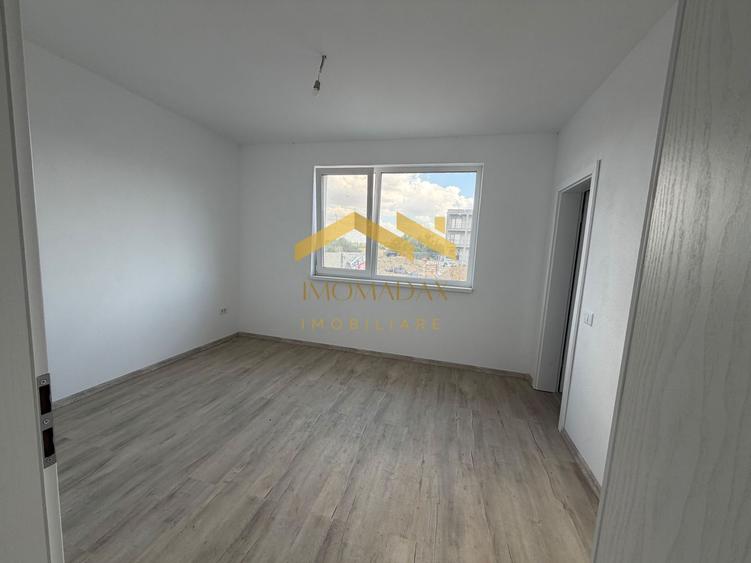 Duplex cu 3 camere cu Canalizare în Bucovăț (Remetea Mare)