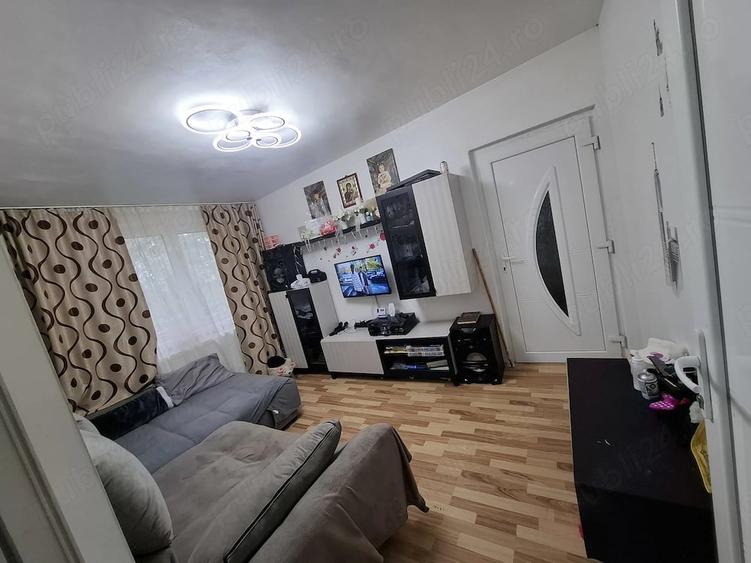 Apartament cu 2 camere semidecomandat în Central