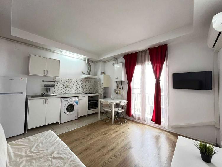 Apartament cu 2 camere decomandat în Crețuleasca