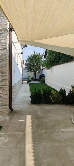 Casă individuală cu 4 camere cu Canalizare în Bragadiru