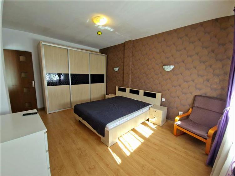 Apartament cu 2 camere semidecomandat în Florești