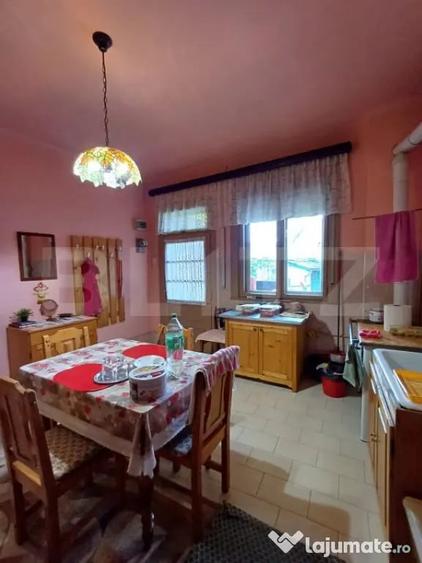 Casă cu 4 camere cu Teren 781 Mp în Turda