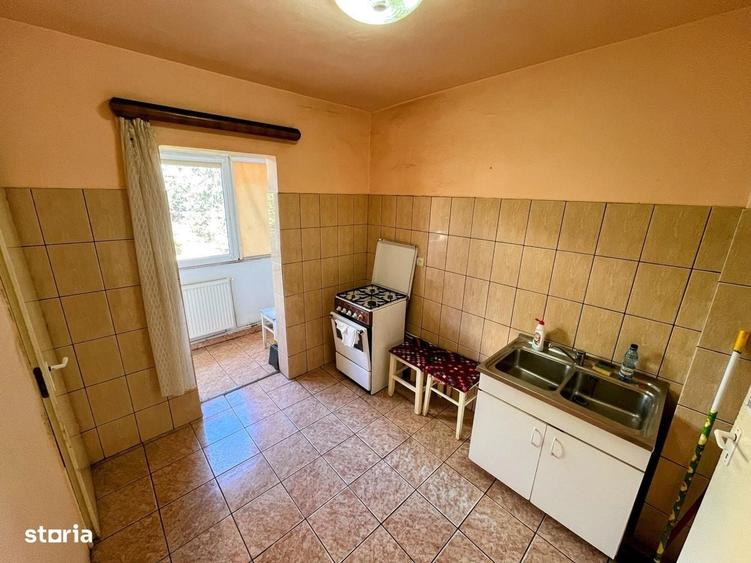 Apartament cu 2 camere decomandat în Vasile Aaron