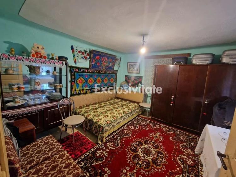Casă cu Teren 2100 Mp în Lunca