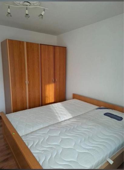 Apartament cu 2 camere semidecomandat în Dărmănești