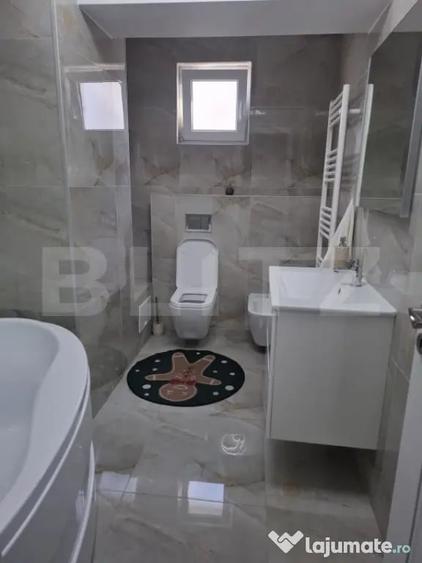 Apartament cu 4 camere decomandat în Burdujeni