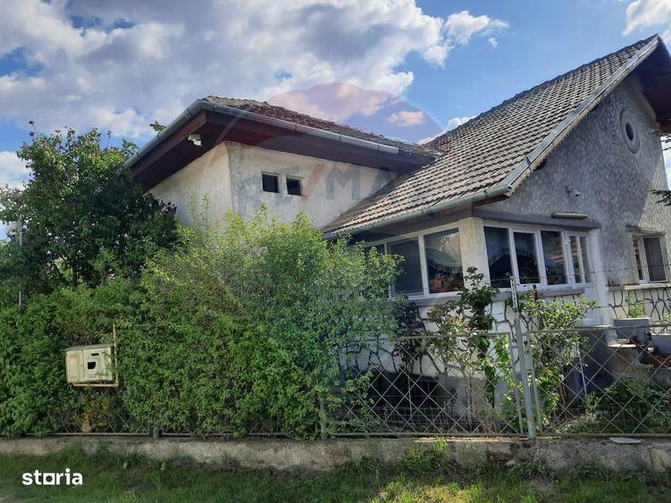 Casă cu 2 camere în Central